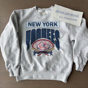 Vintage New York Yankees Baseball Sweatshirt, Retro 90s MLB NY Yankees Shirt
